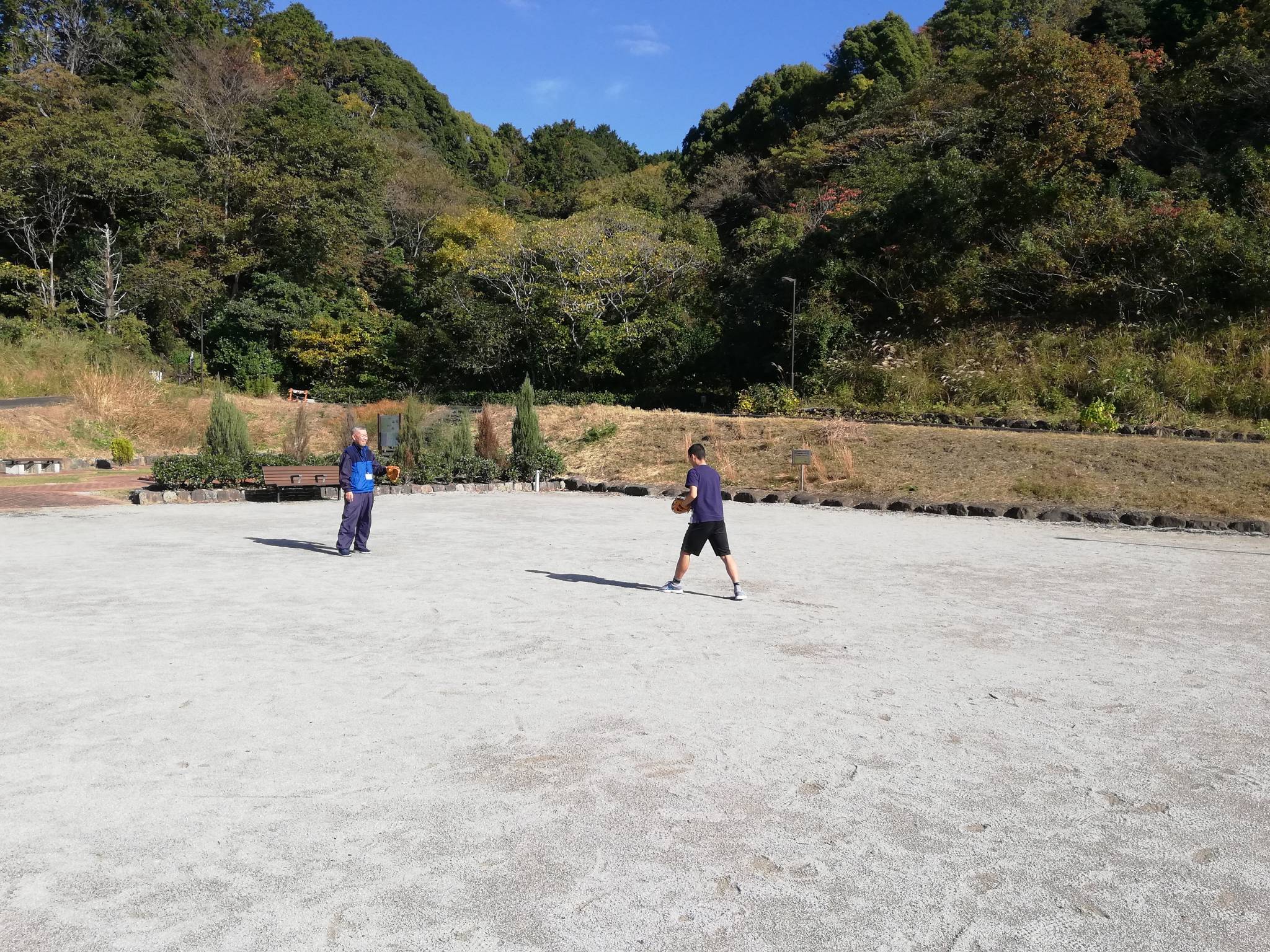 11/30(土)　小鹿の森公園＆パン作り