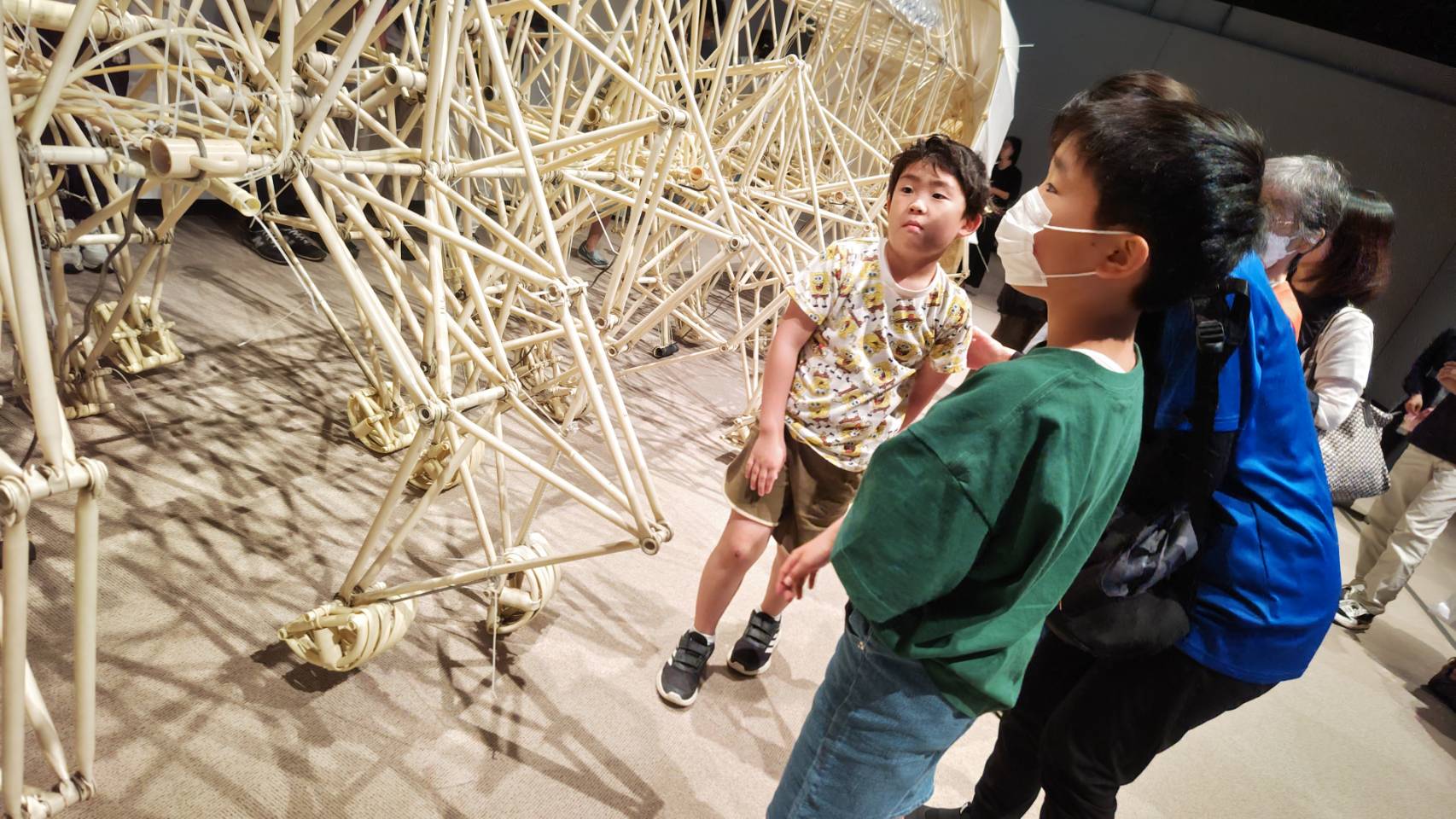 5/25(土) テオ・ヤンセン展 ＆ 運動会見学